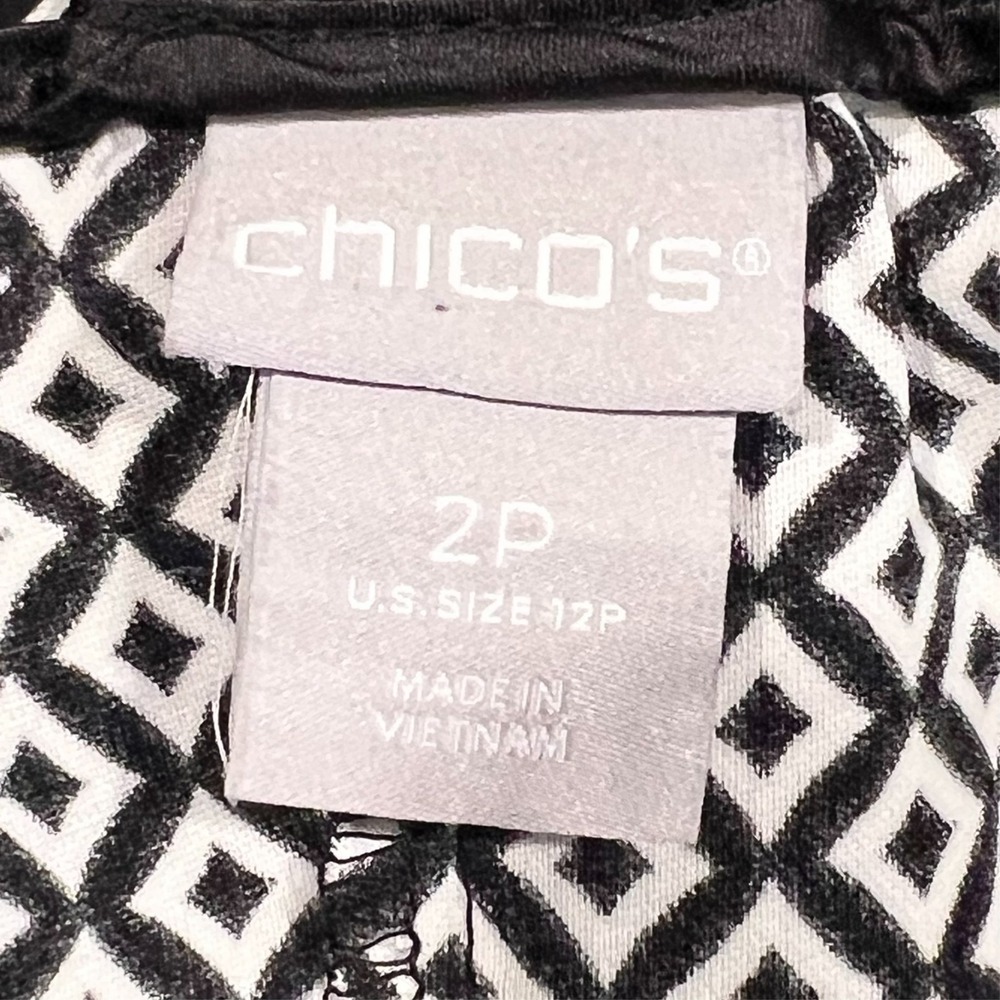 Chico's Wide Leg Ankle Pants Black Geometric Pockets Pull On 2P Petite US 12P - Picture 10 of 12